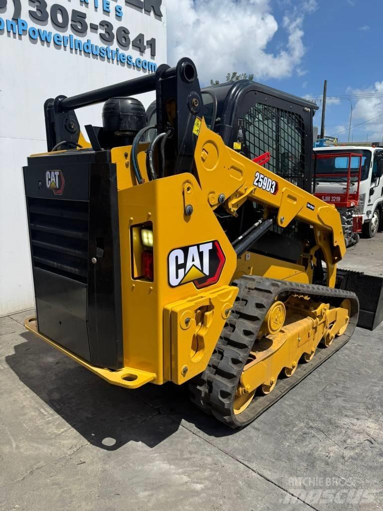 CAT 259D3 滑移装载机