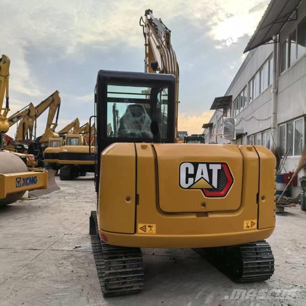 CAT 305.5 E2 小型挖掘机
