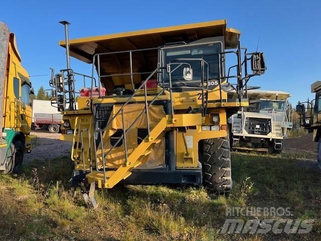 Komatsu HD 605-7EO 刚性自卸车