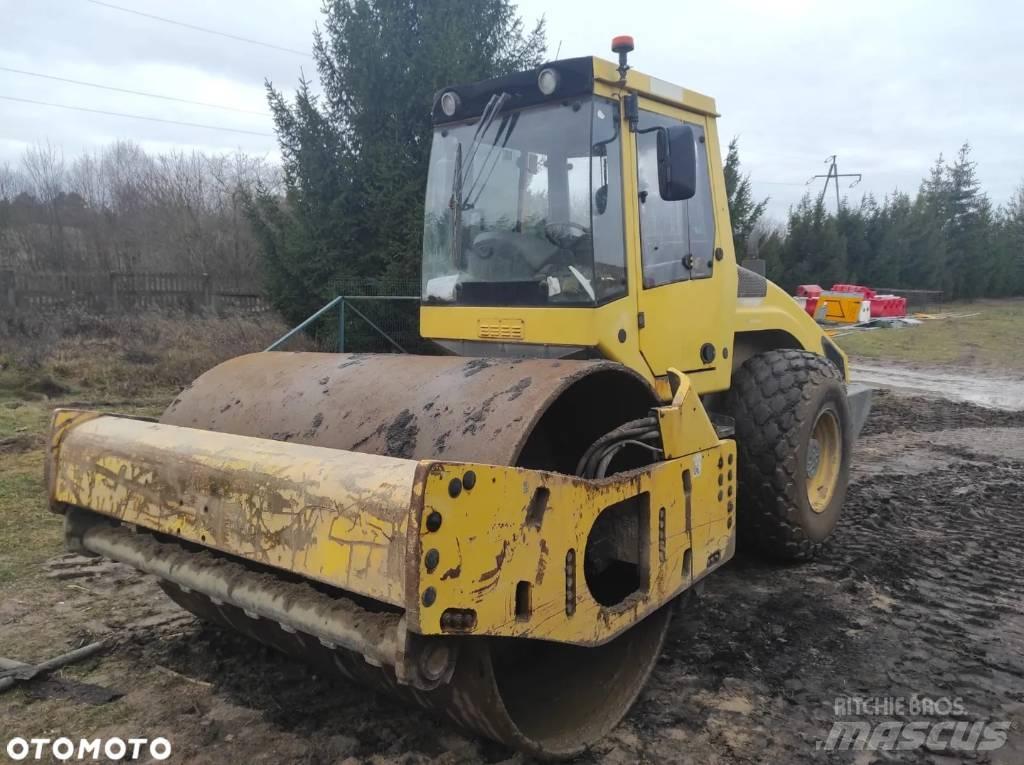 Bomag BW 213 D H-4 单轮压路机