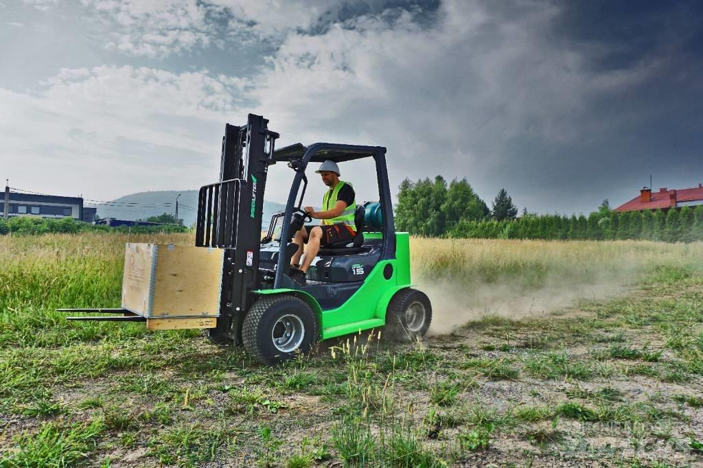 GreenLifter G15 越野叉车|叉装车