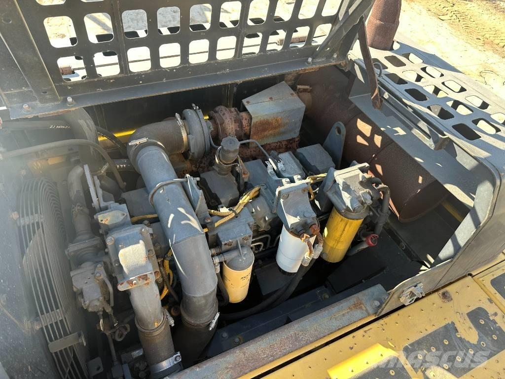 Komatsu PC400-8 履带挖掘机