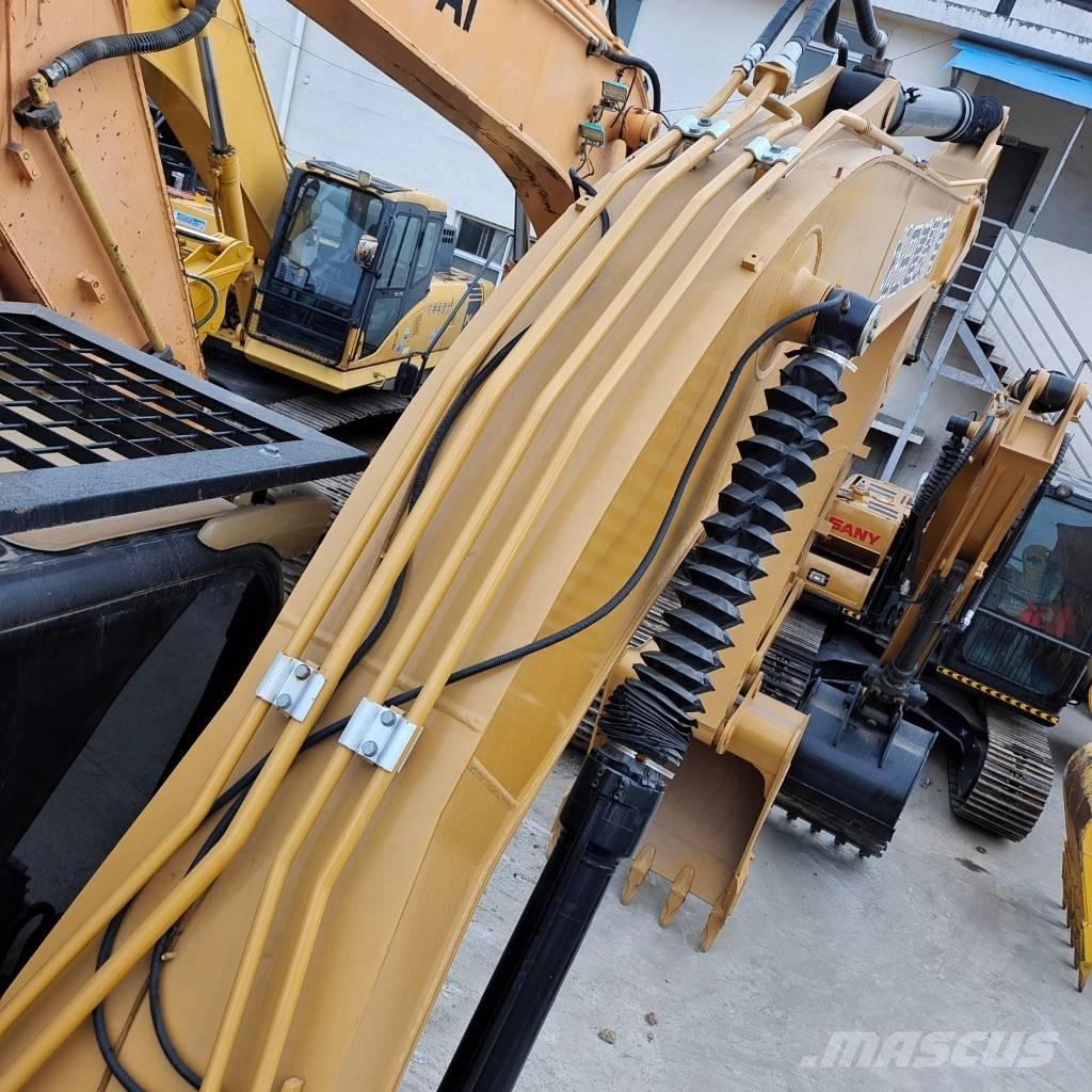 CAT 320 D L 履带挖掘机