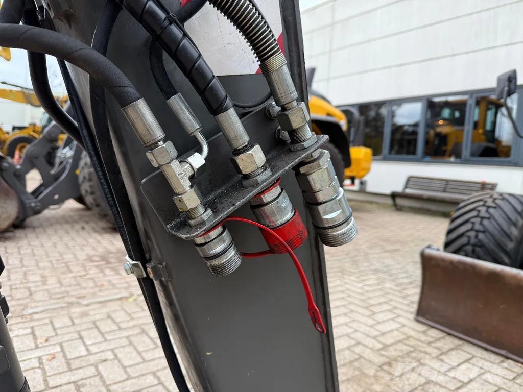 Volvo EW60 轮式挖掘机