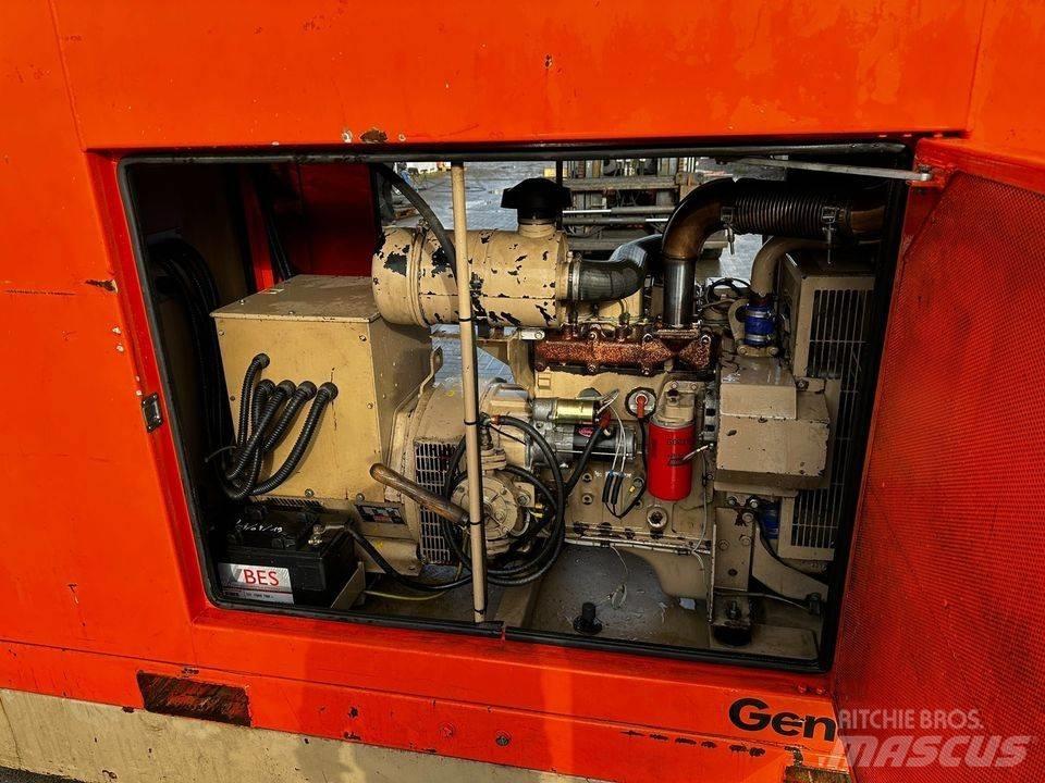 Cummins 30 KVA 柴油发电机