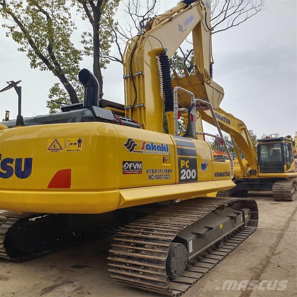 Komatsu PC 200 履带挖掘机