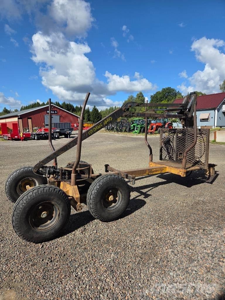 Mowi 1840 林业拖车