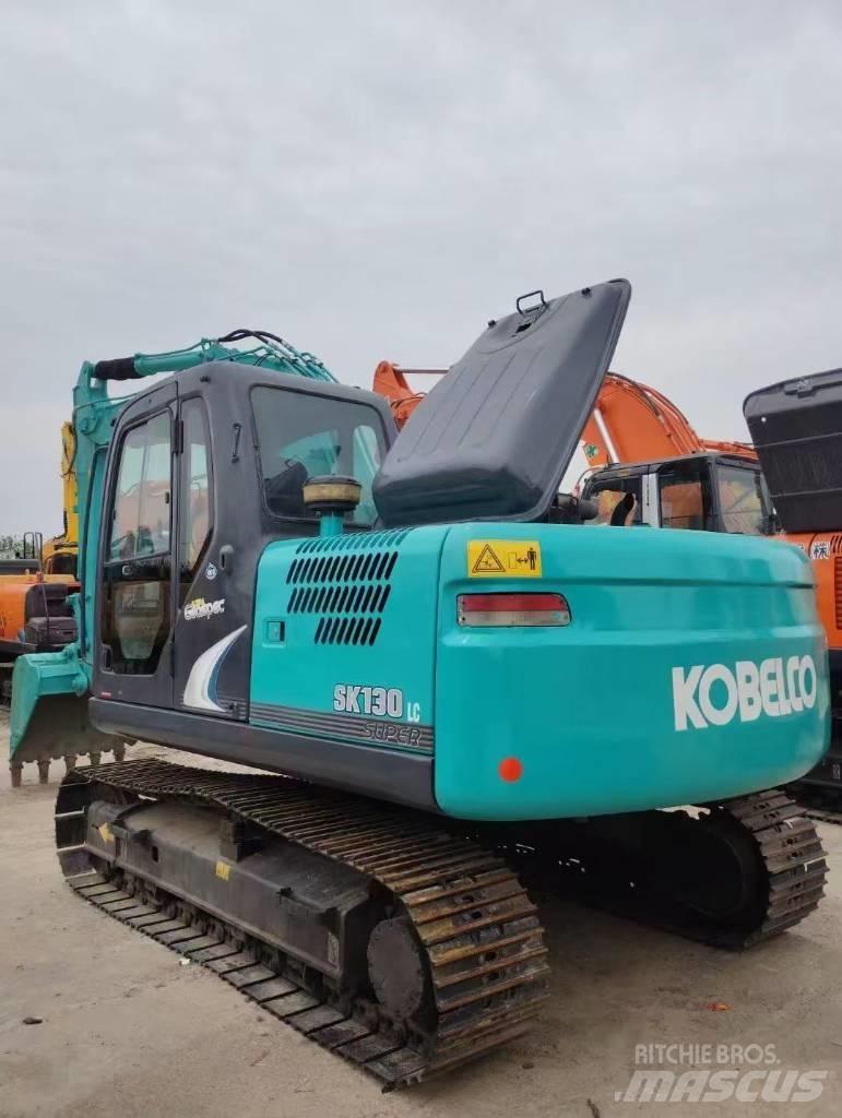 Kobelco 130 履带挖掘机