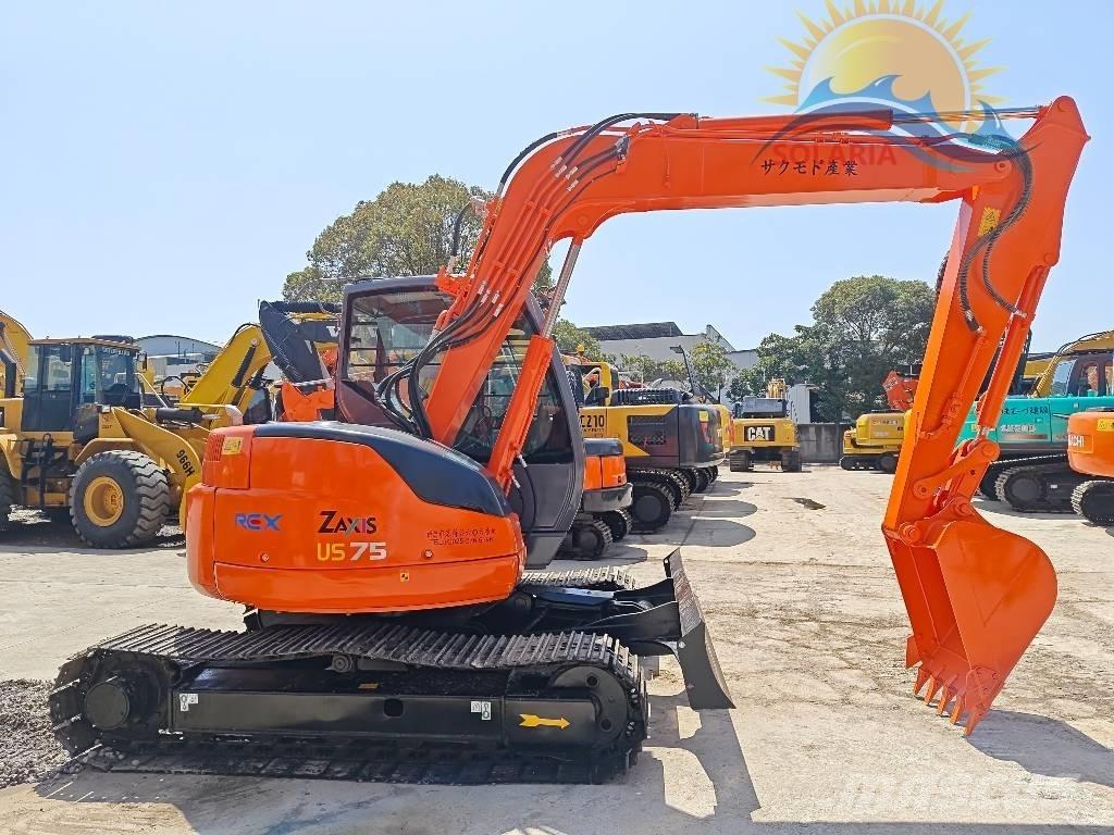 Hitachi ZX 75 US 中型挖掘机