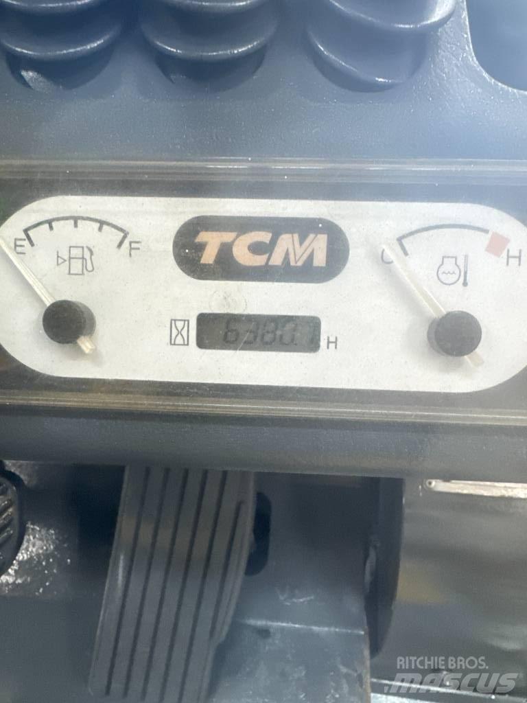 TCM FCG30-4HL 其他叉车