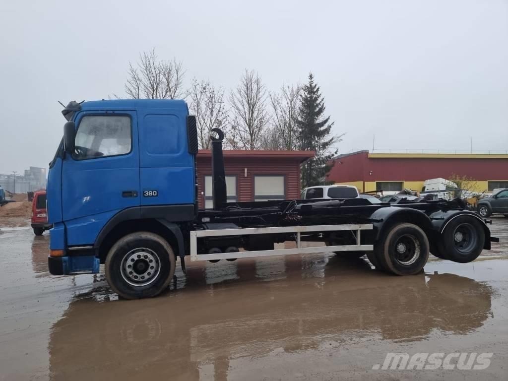 Volvo FH 12 工程吊钩车