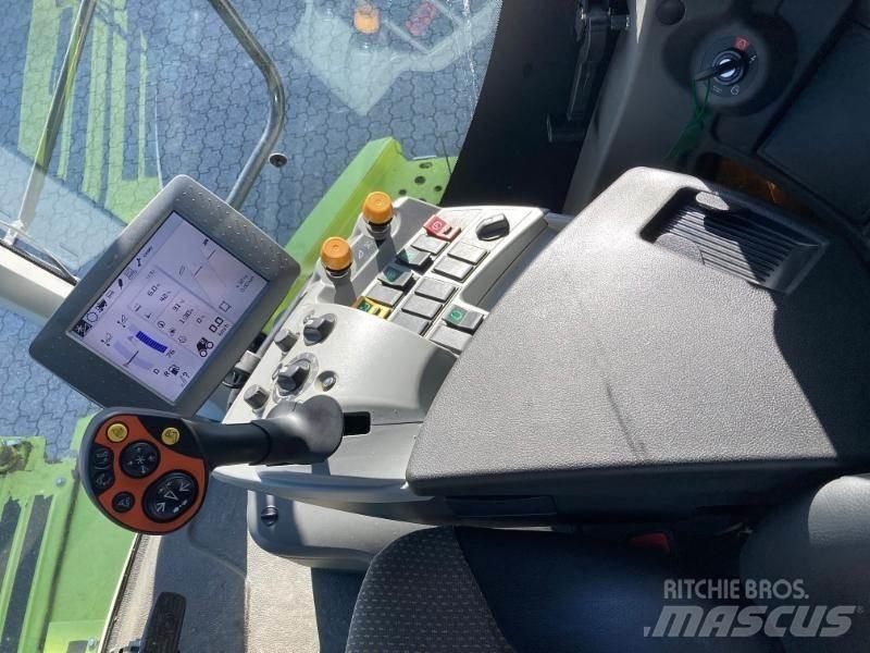 CLAAS LEXION 650 联合收割机