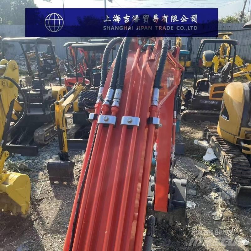Kubota U 40 小型挖掘机