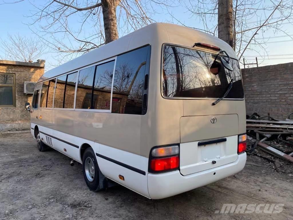 Toyota Coaster Bus 迷你巴士