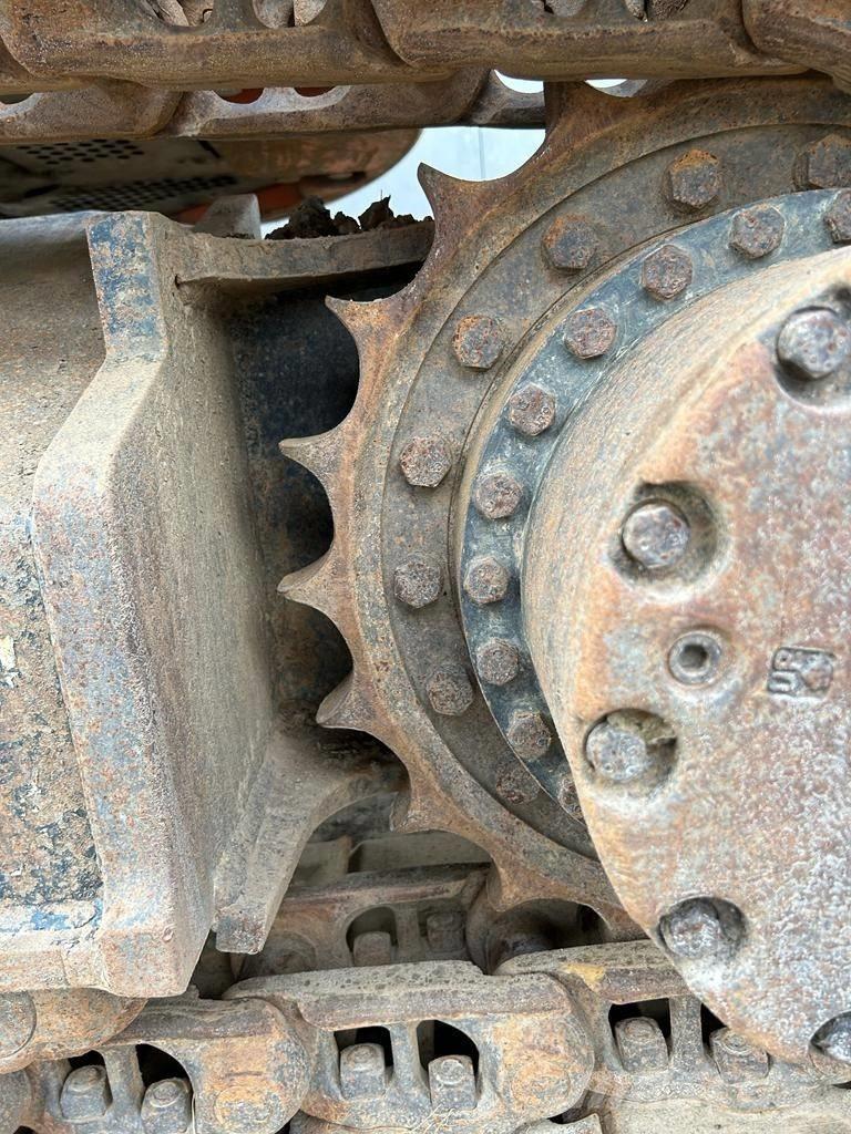 Hitachi ZX 225 US LC 履带挖掘机