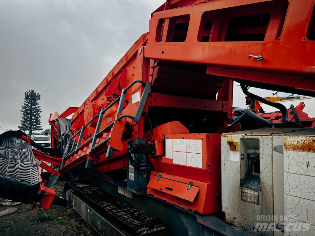 Sandvik QE 340 振动筛