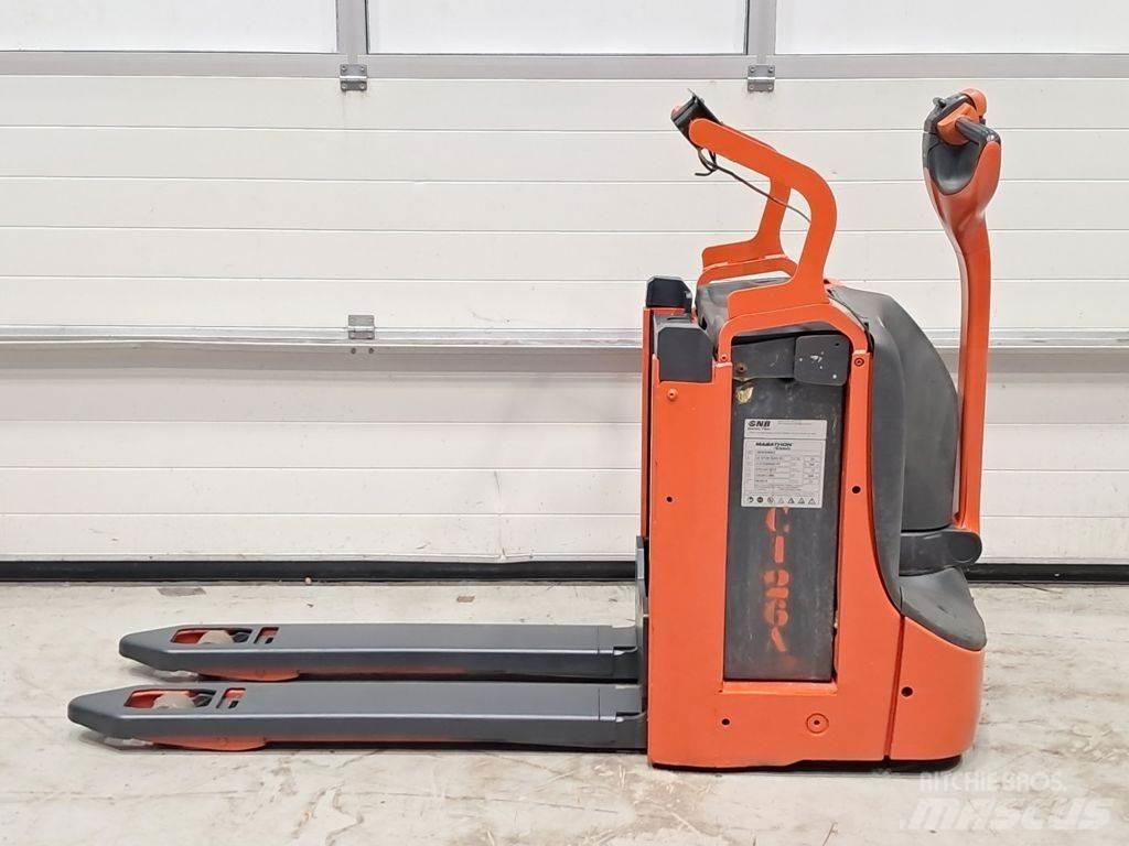 Linde T16L 手摇升降机