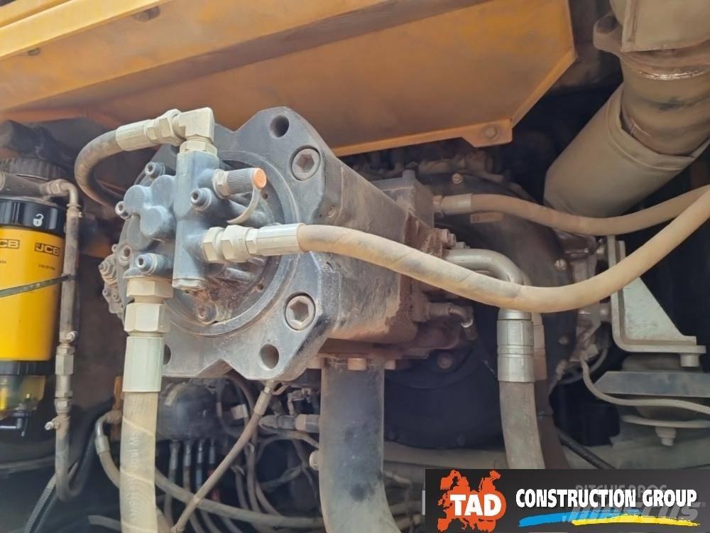JCB JS 370 LC 履带挖掘机