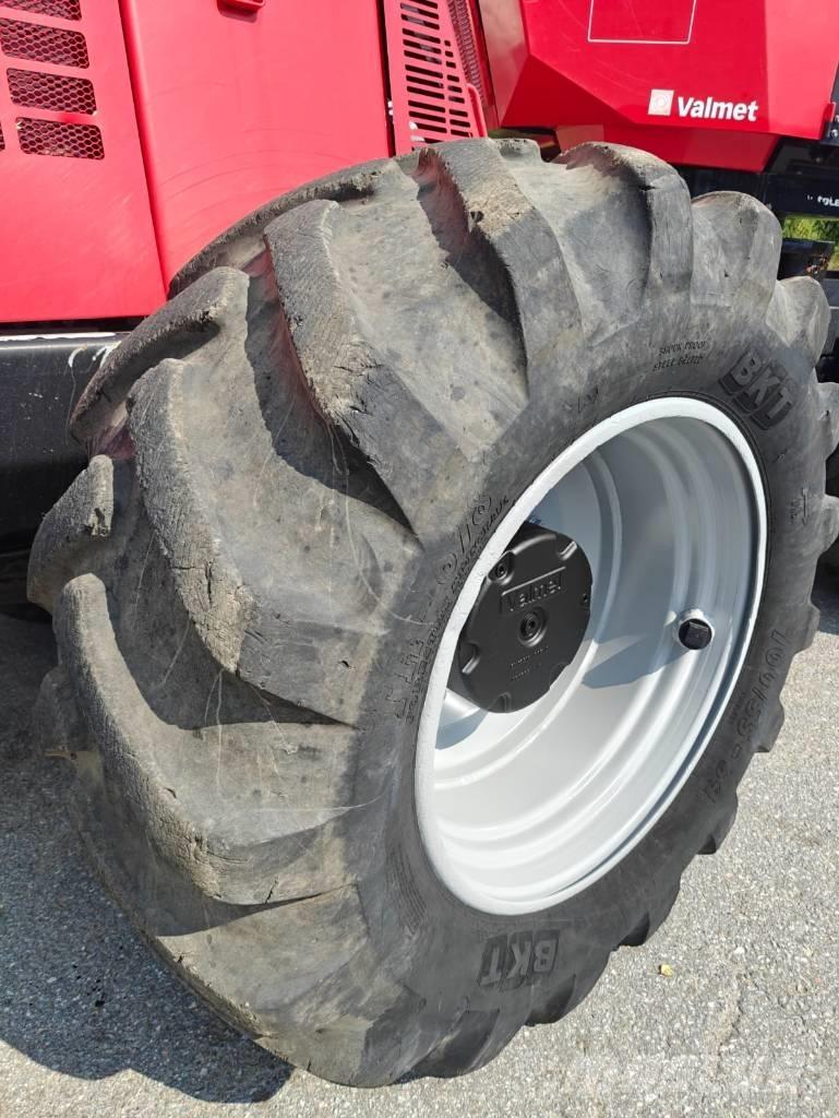 Valmet 901TX 收割机