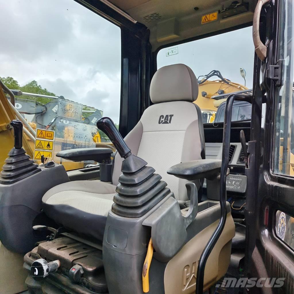 CAT 307 履带挖掘机