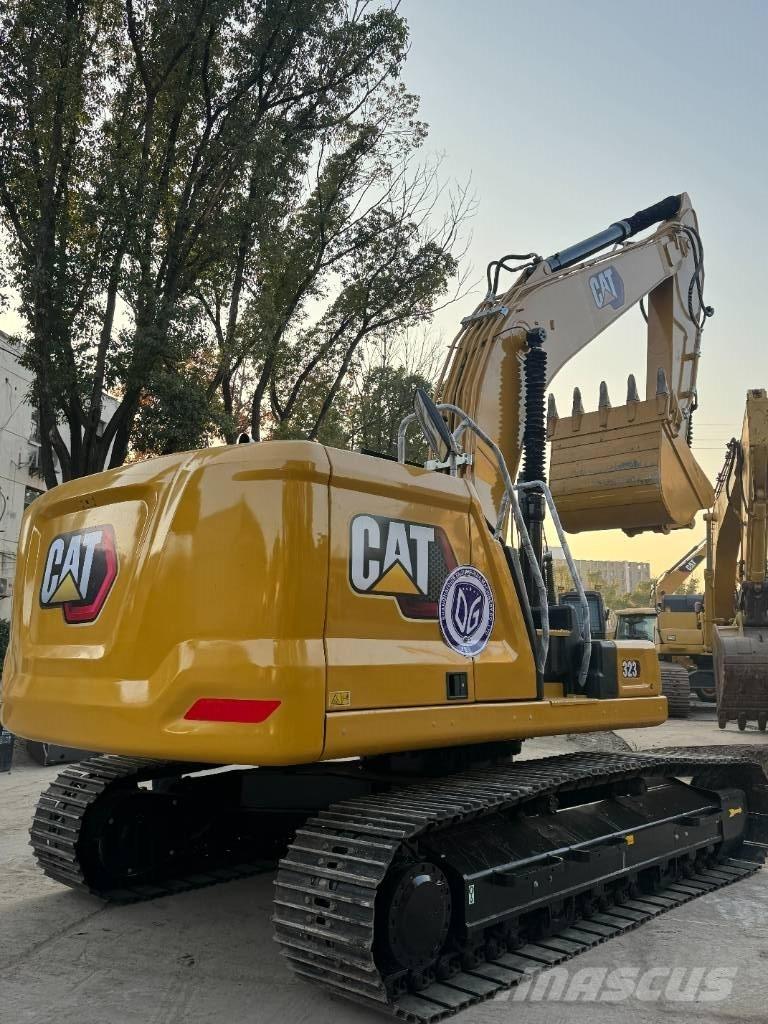 CAT CAT323 中型挖掘机