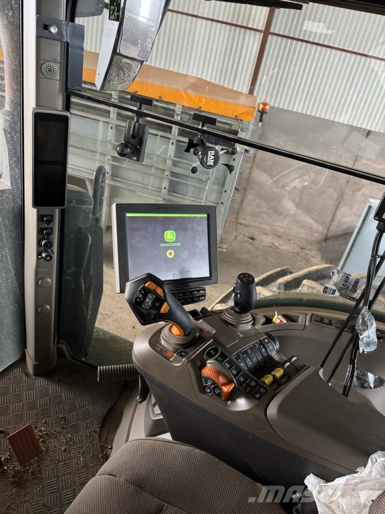 John Deere 7R310 拖拉机/农用车