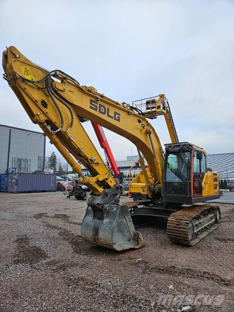 SDLG E6215H 履带挖掘机
