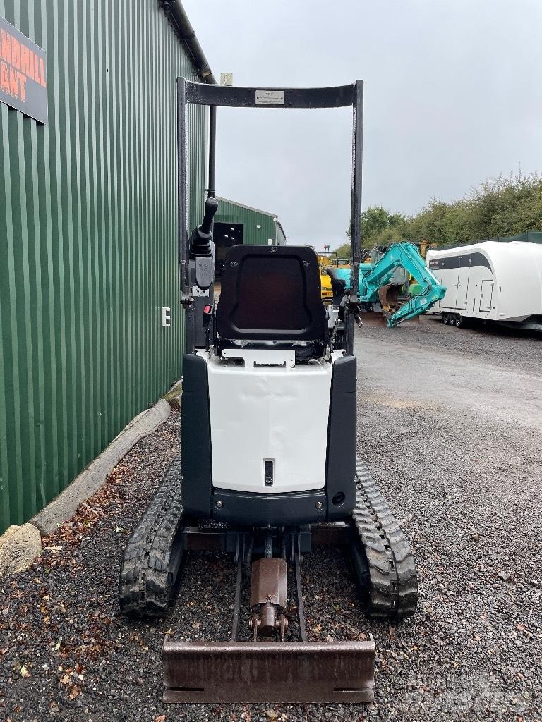 Bobcat E 10 小型挖掘机