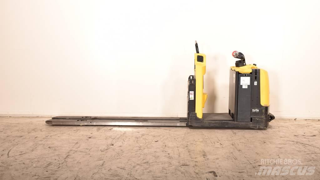 Hyster LO 2.0 低架装载机
