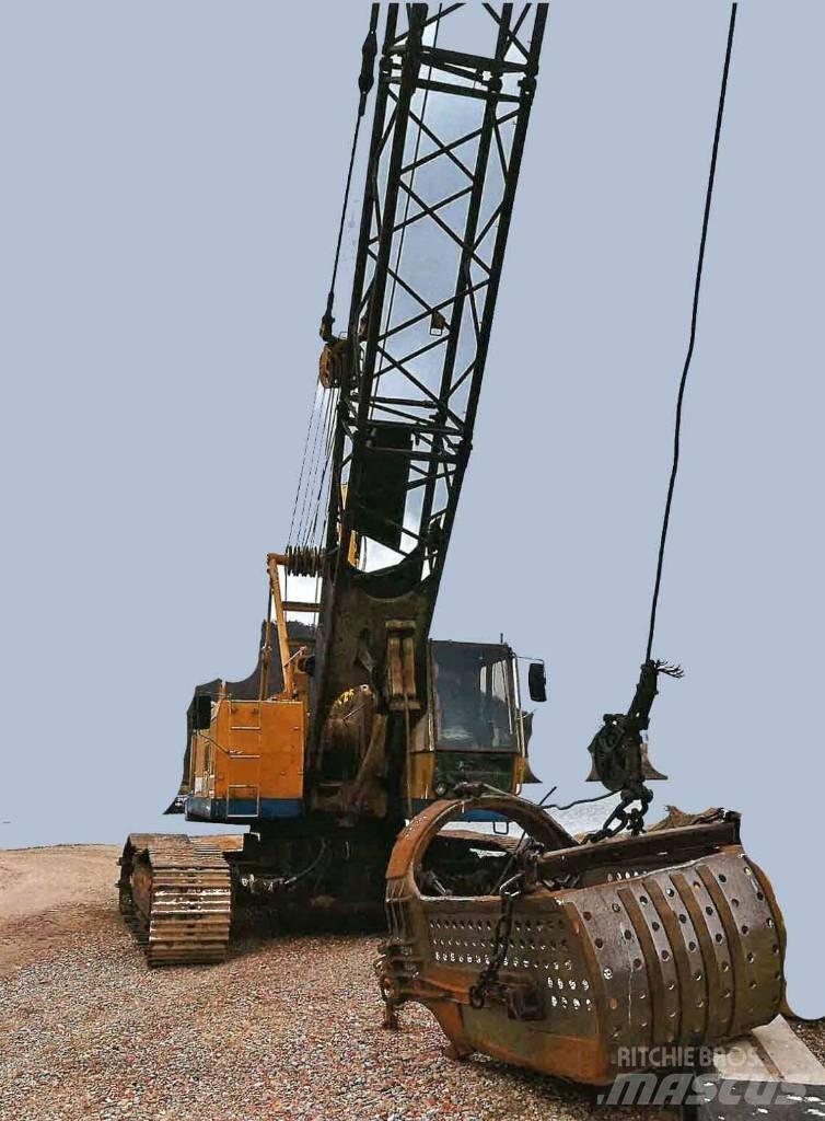 Liebherr HS 841 HD 抓铲挖掘机