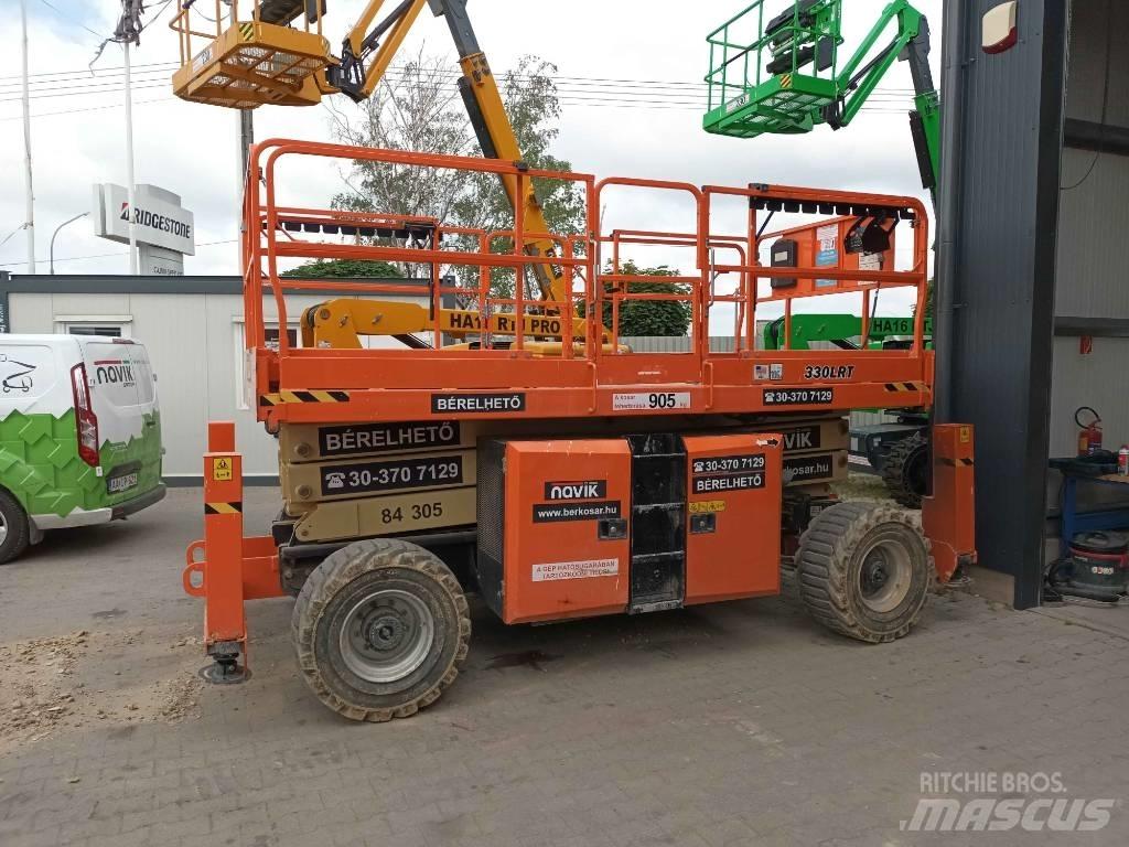 JLG 330 LRT 剪叉式升降机