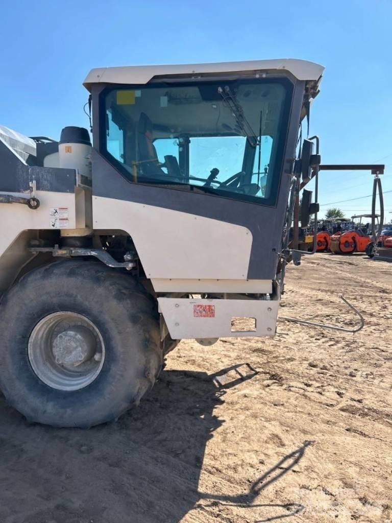 Wirtgen WR200 沥青再生设备