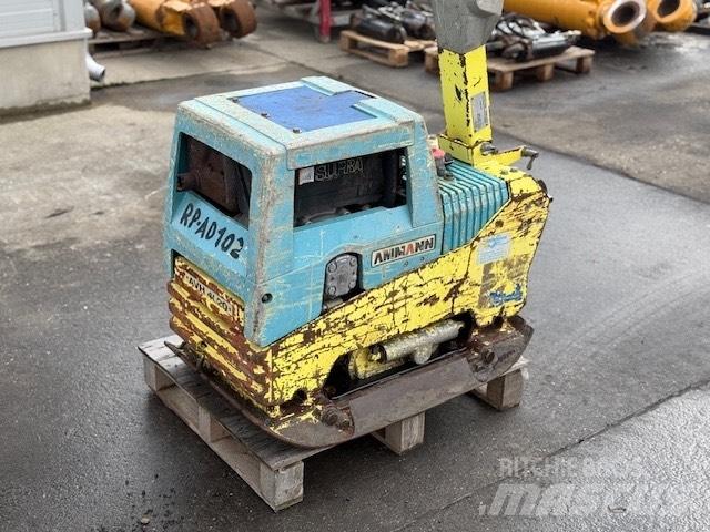 Ammann AVH 4020 平板夯