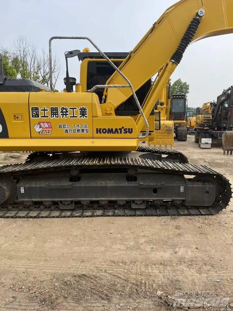 Komatsu pc200-8 履带挖掘机