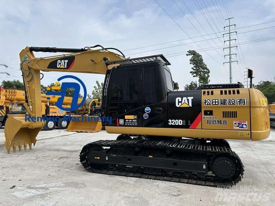 CAT 320 D2L 履带挖掘机