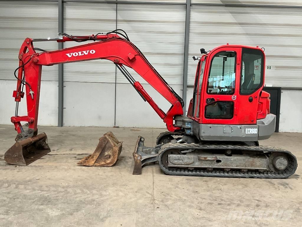 Volvo ECR 88 D 中型挖掘机