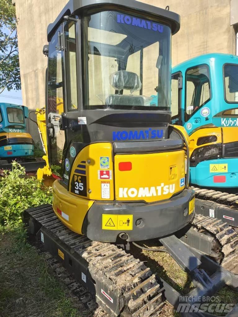 Komatsu PC 35 MR 小型挖掘机