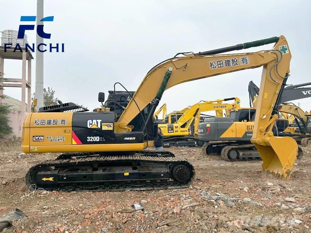 CAT 320d2 履带挖掘机