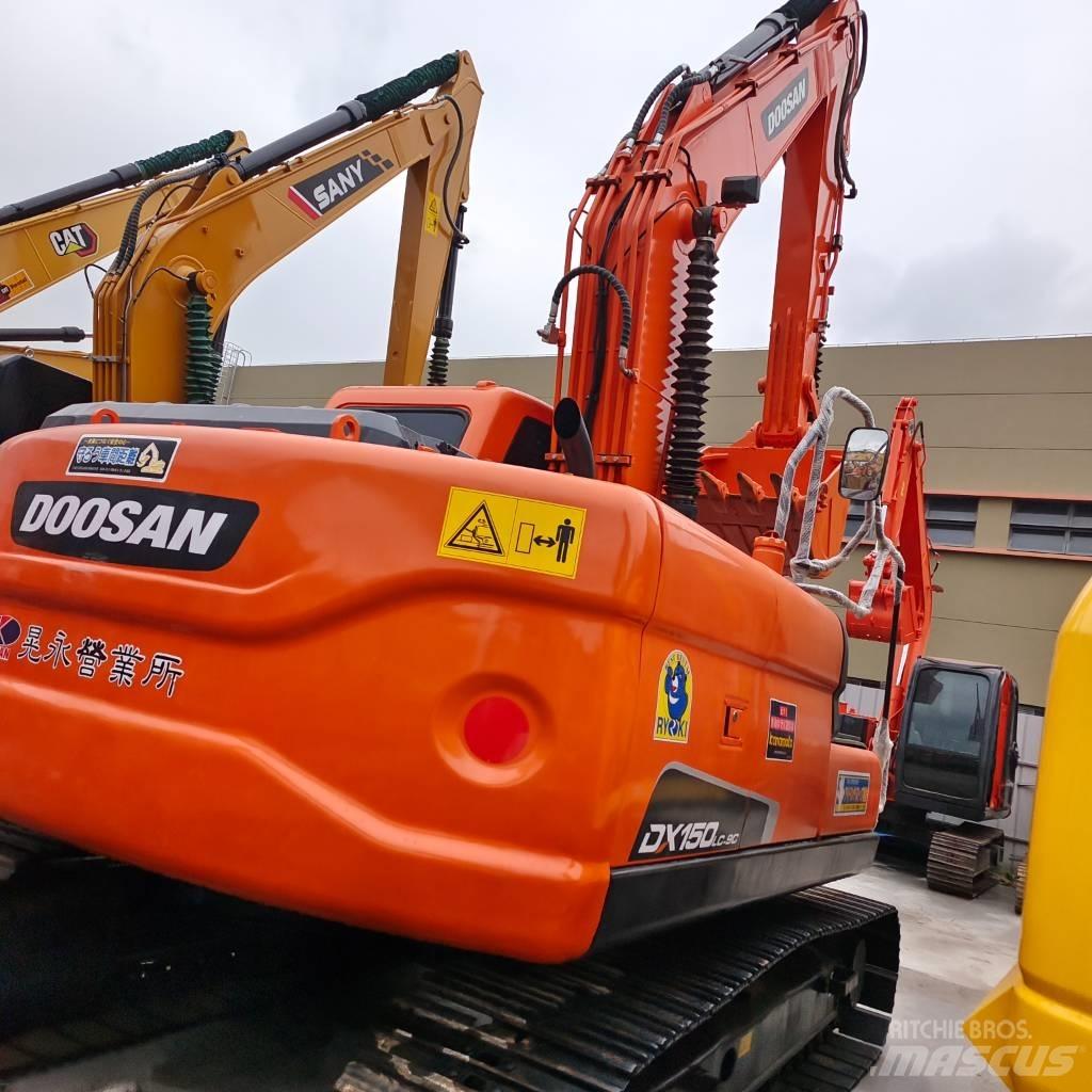Doosan DX 150 LC 履带挖掘机