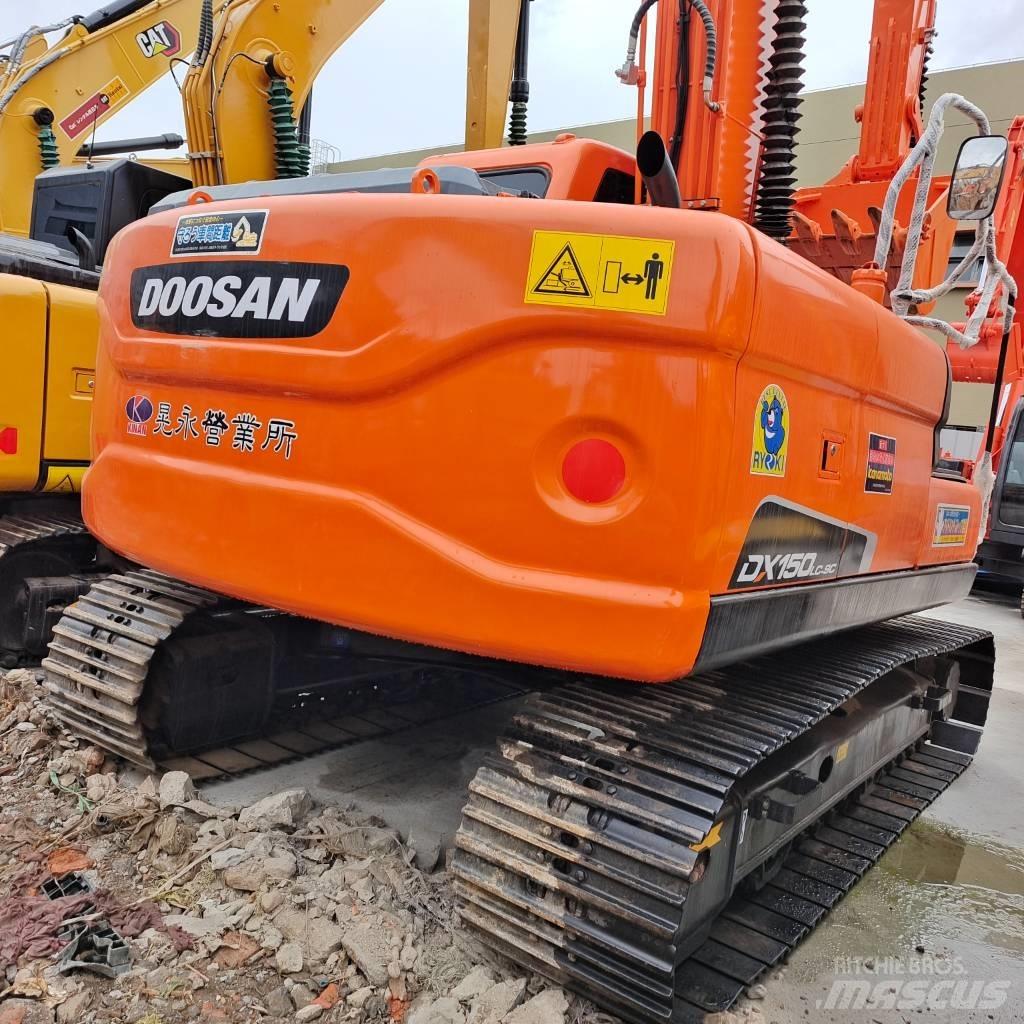 Doosan DX 150 LC 履带挖掘机