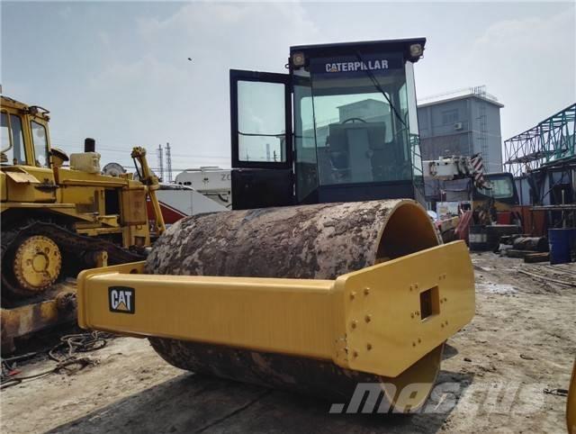 CAT CS 56 B 单轮压路机