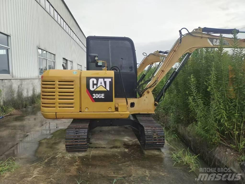 CAT 306 小型挖掘机