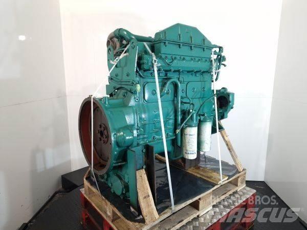 Volvo TD71K 发动机