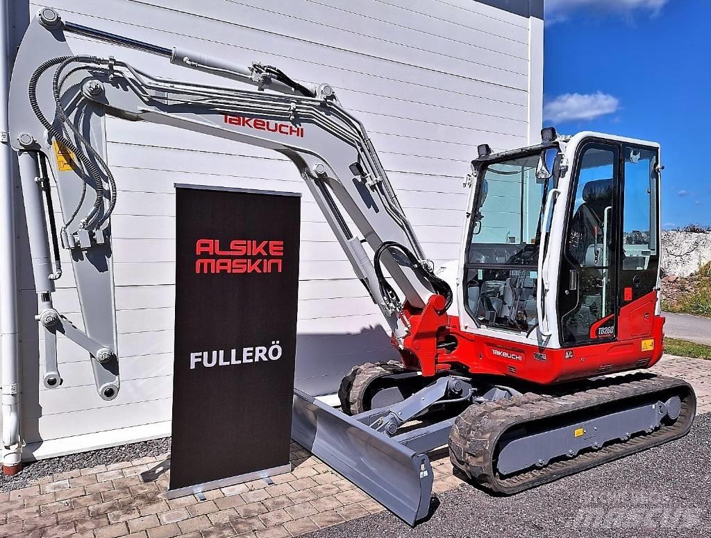 Takeuchi TB260 小型挖掘机
