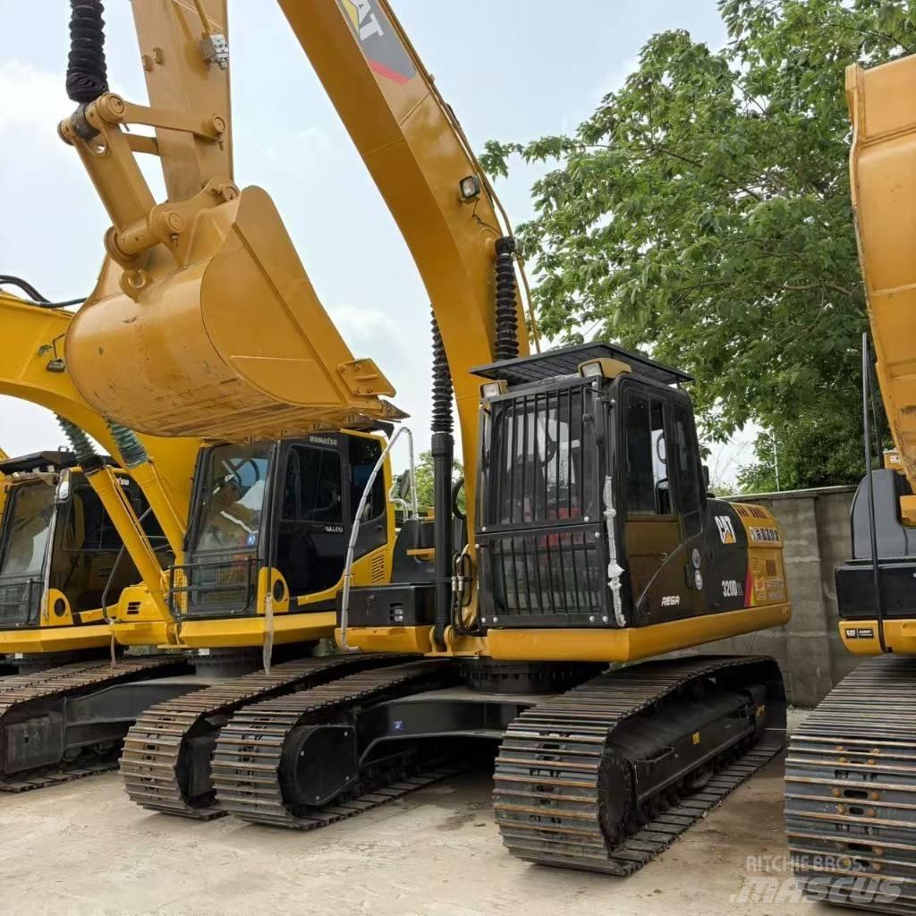 CAT 320 D 履带挖掘机