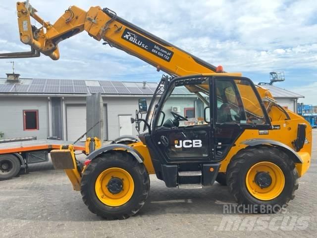 JCB 540-140 伸缩臂叉装车|叉装车