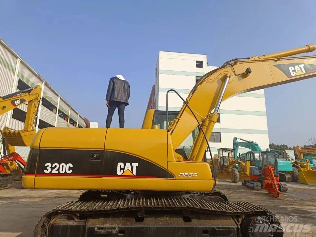 CAT 320 C 履带挖掘机