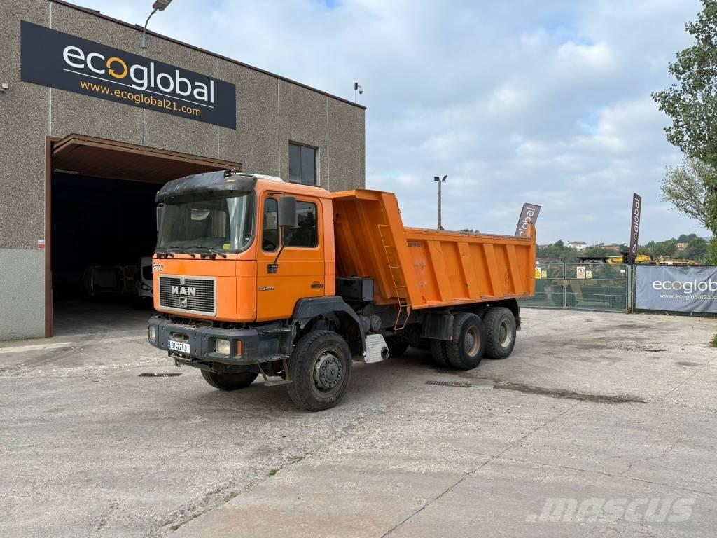 MAN 33.403 自卸式货车