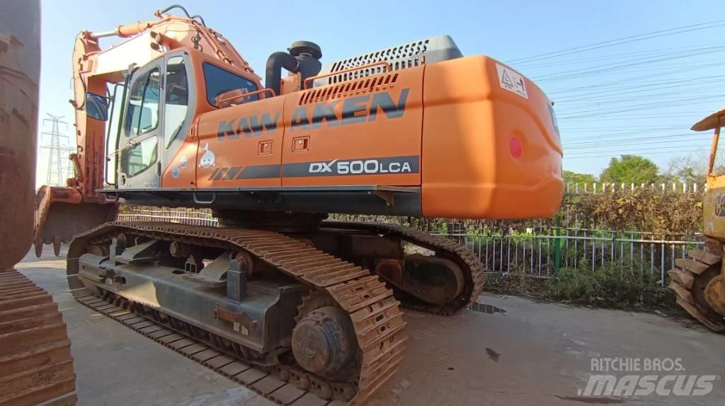 Doosan DX 500 LCA 履带挖掘机