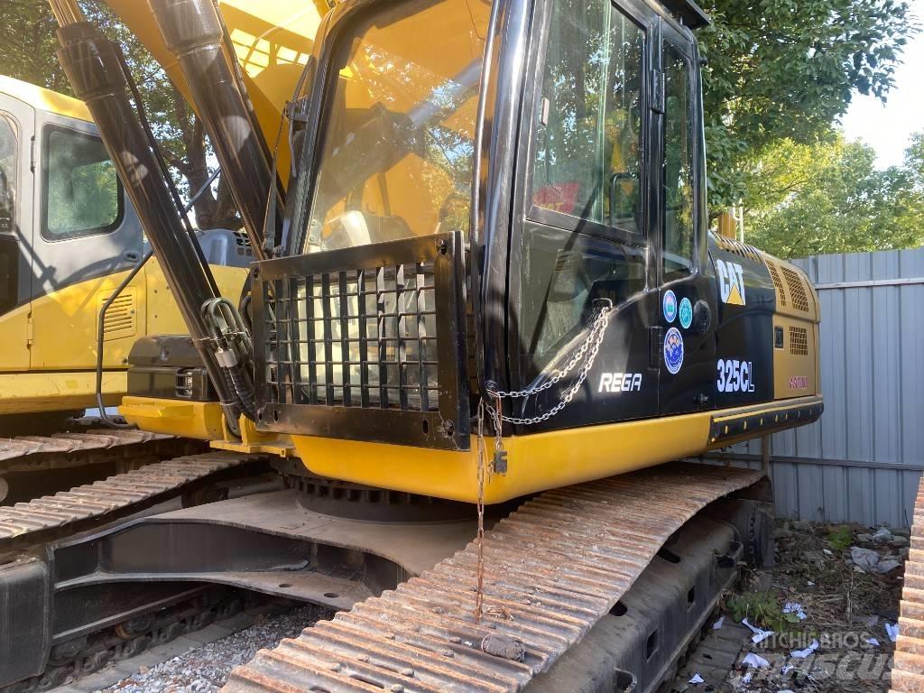 CAT 325 CL 履带挖掘机